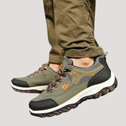 Men’s lace-up trail hiking shoes with rugged sole