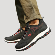 Men’s lace-up trail hiking shoes with rugged sole