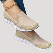 Women’s slip on mesh walking trainer shoes