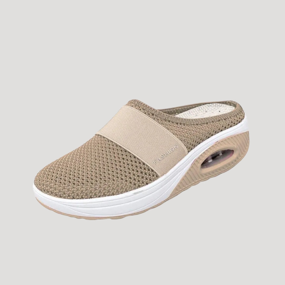 Women’s mesh slip on walking clog shoes