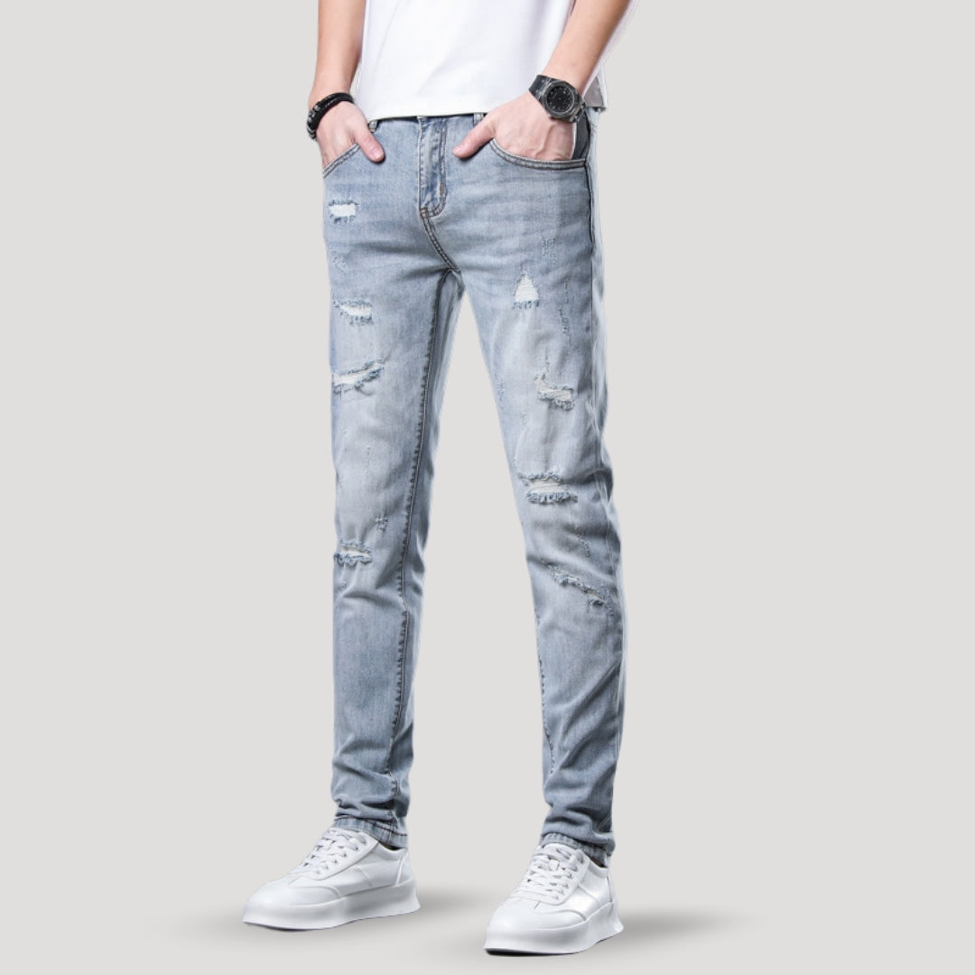 Distressed slim fit jeans