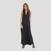 Women’s sleeveless v neck jersey maxi dress