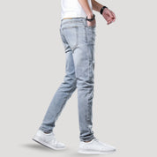 Distressed slim fit jeans