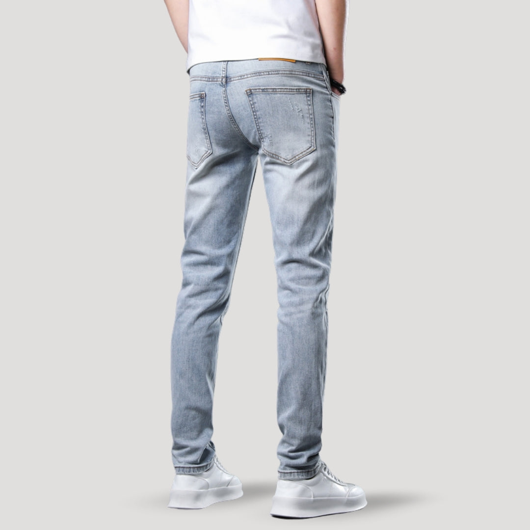 Distressed slim fit jeans