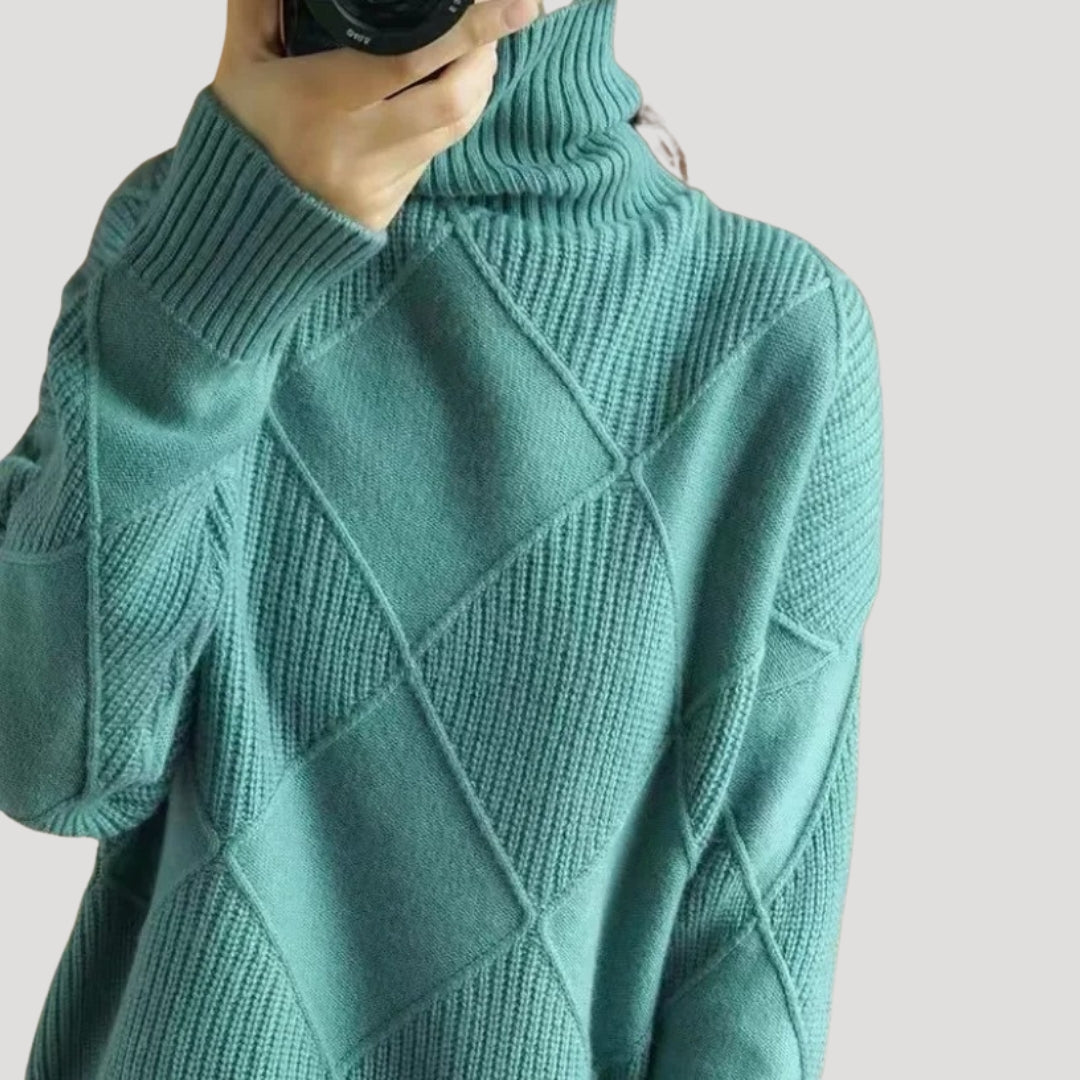 Women diamond-pattern turtleneck sweater