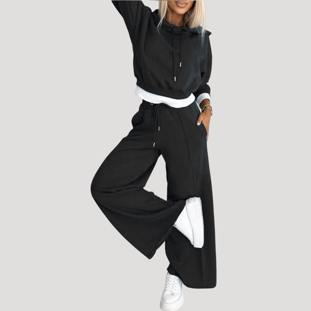 Women’s fleece lined oversized hoodie and jogger set