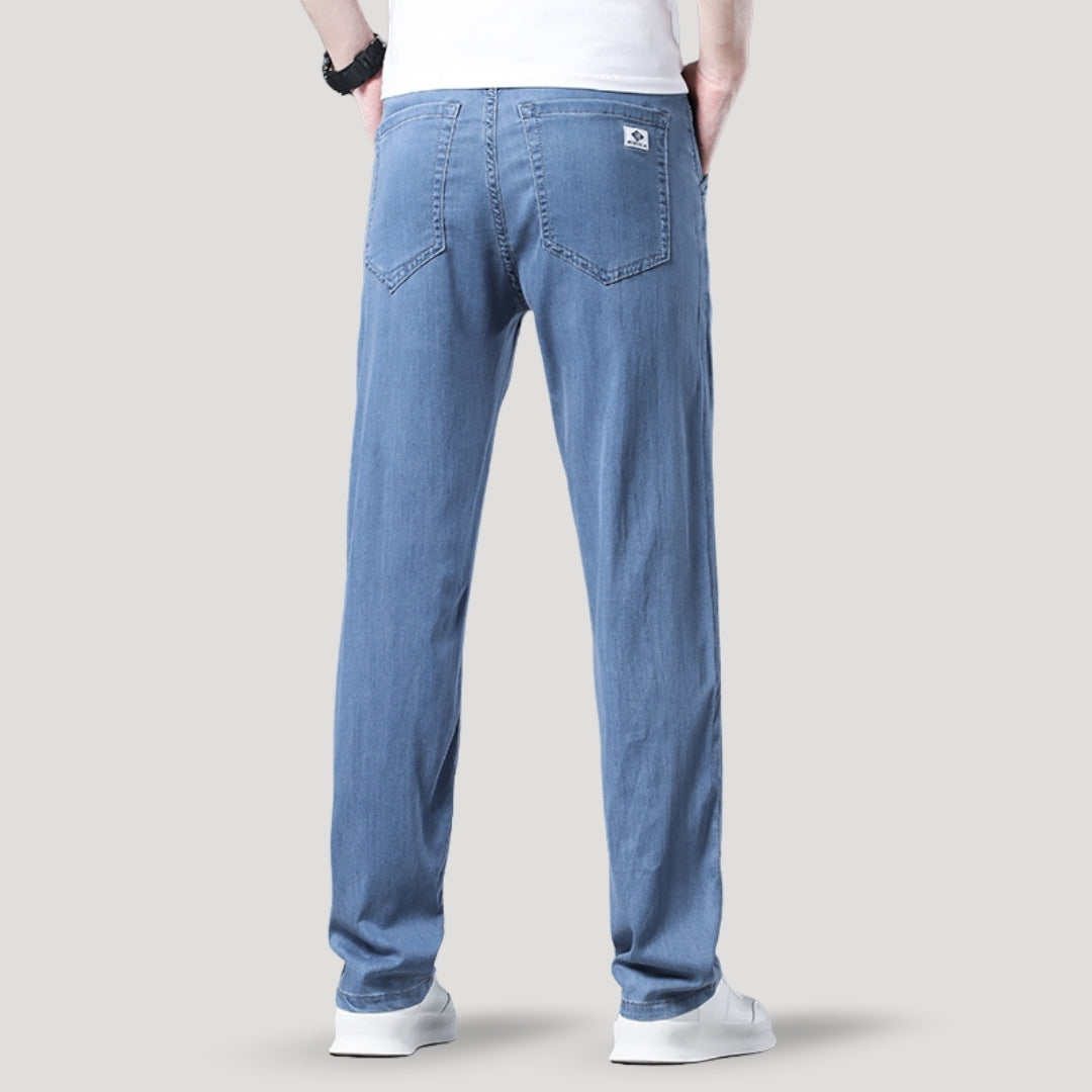 Relaxed fit straight-leg jeans