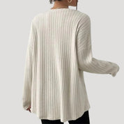 Women's oversized ribbed knit sweater