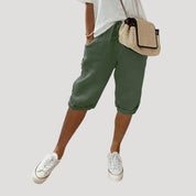 Women’s knee length linen pull on shorts
