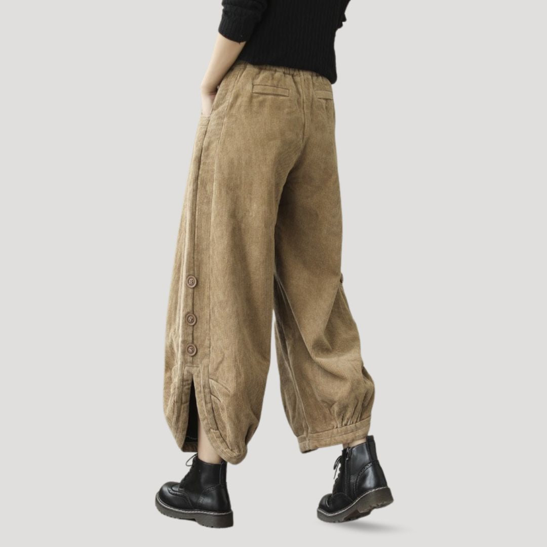 Cropped corduroy pants