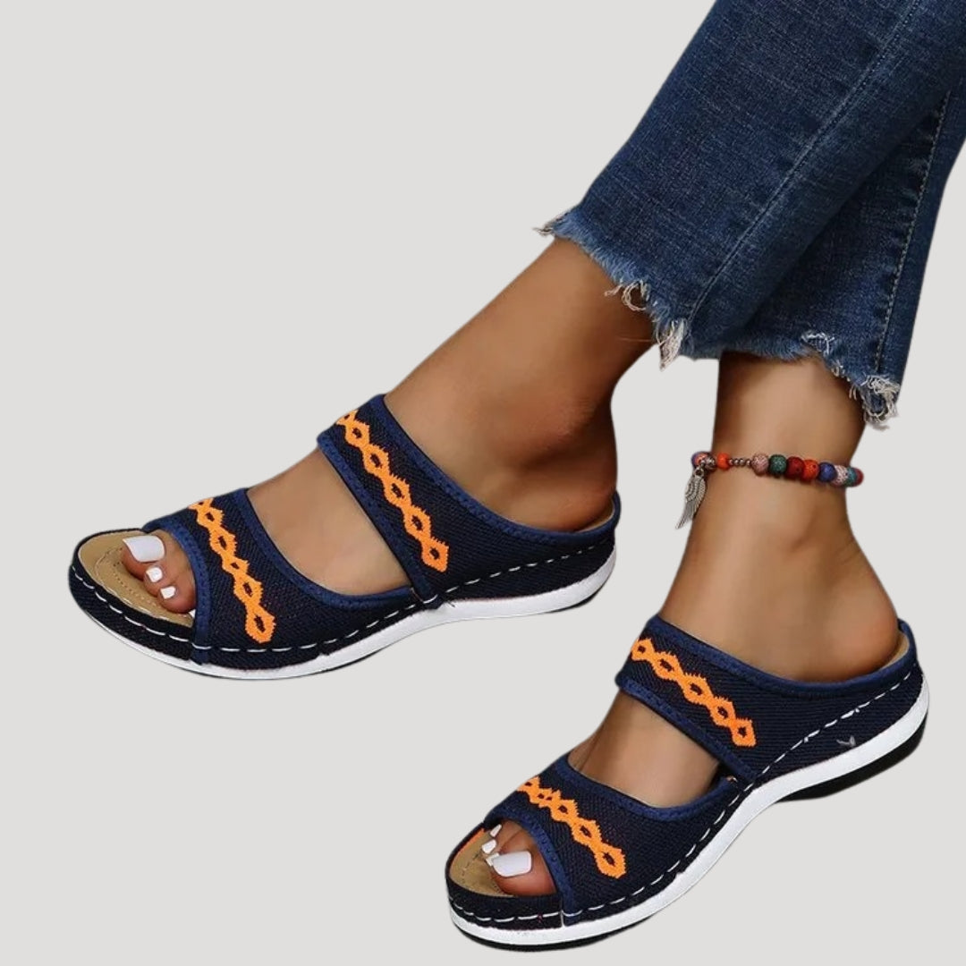 Women’s open toe flat walking casual sandals