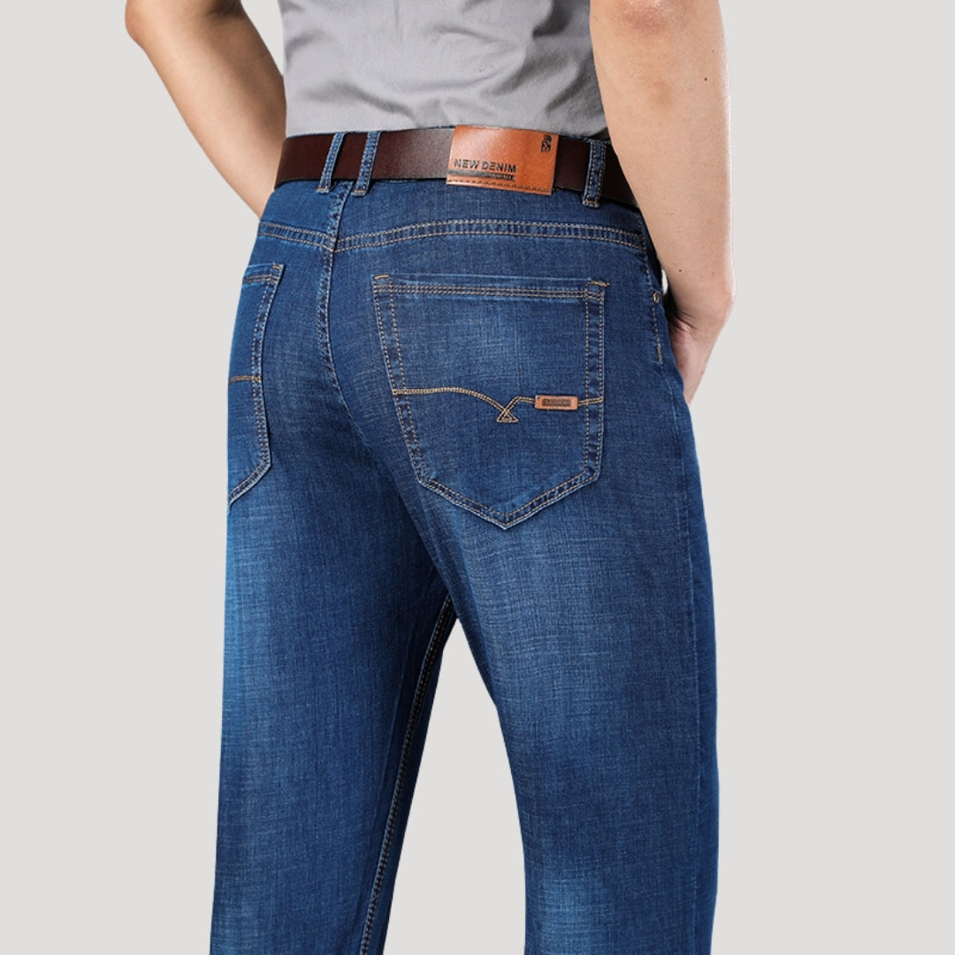 Classic straight fit jeans