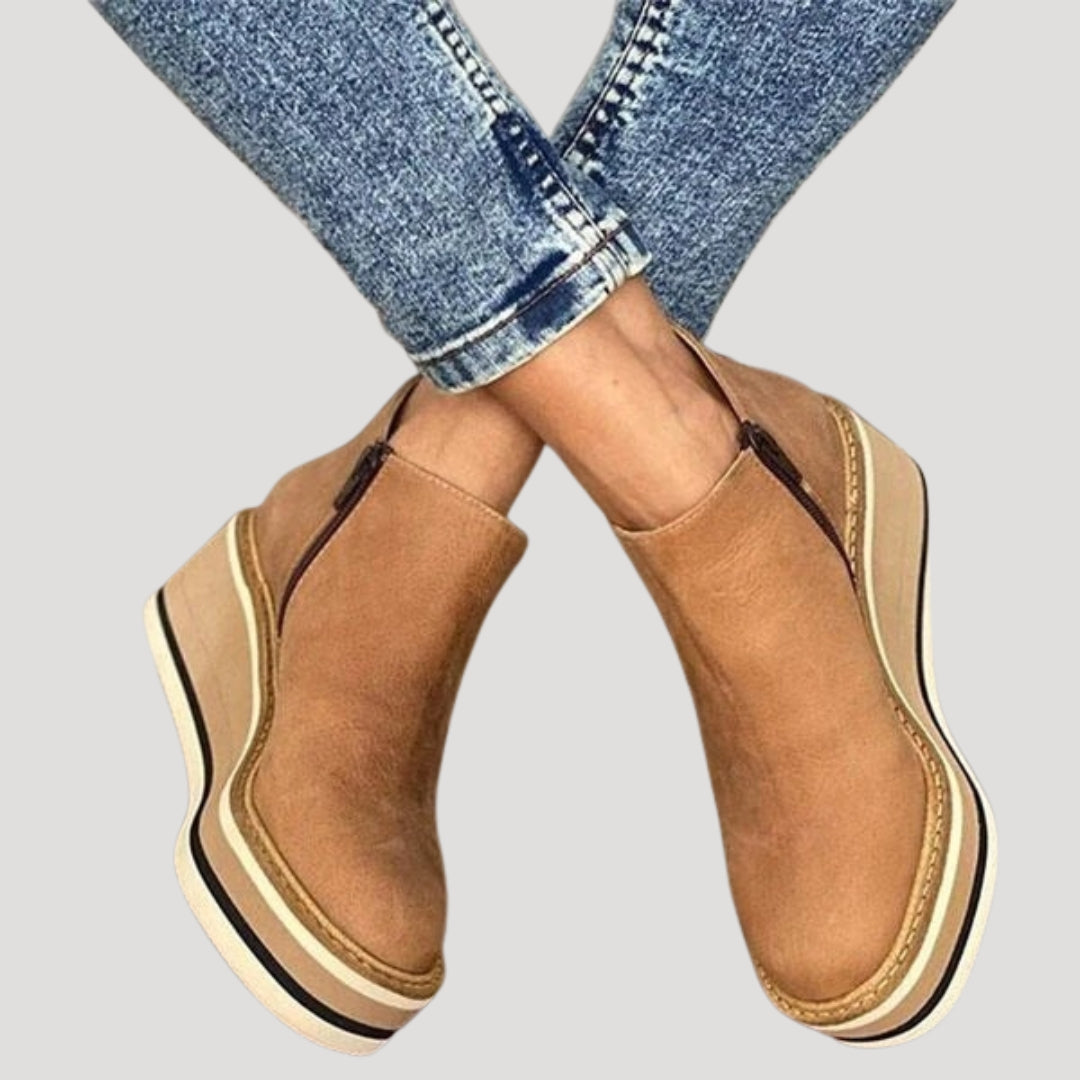 Women leather wedge platform zip ankle boots