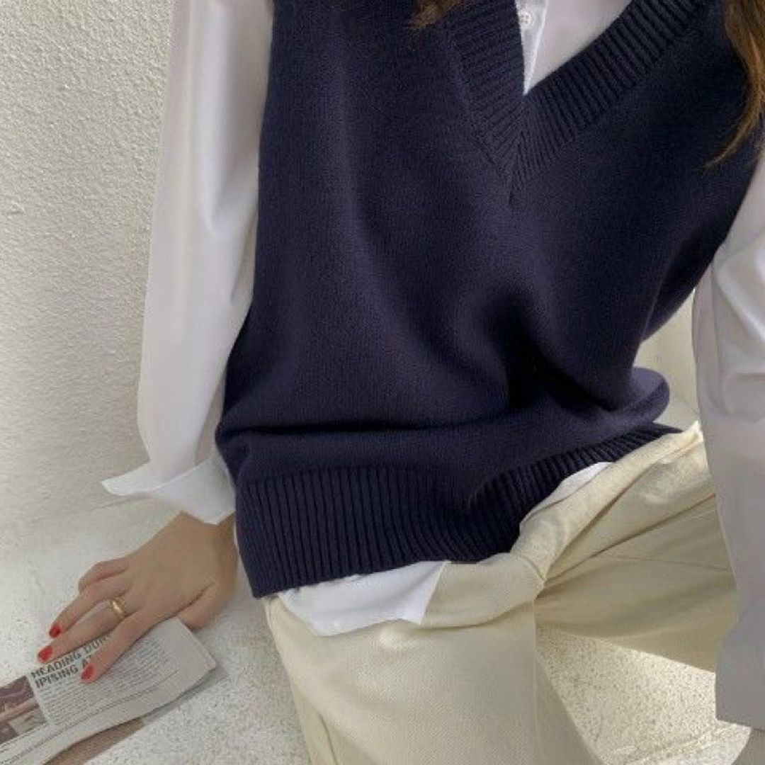 Women’s sleeveless knitted vest winter jumper