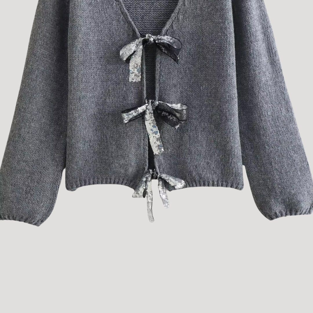 Women knitted cardigan with bows