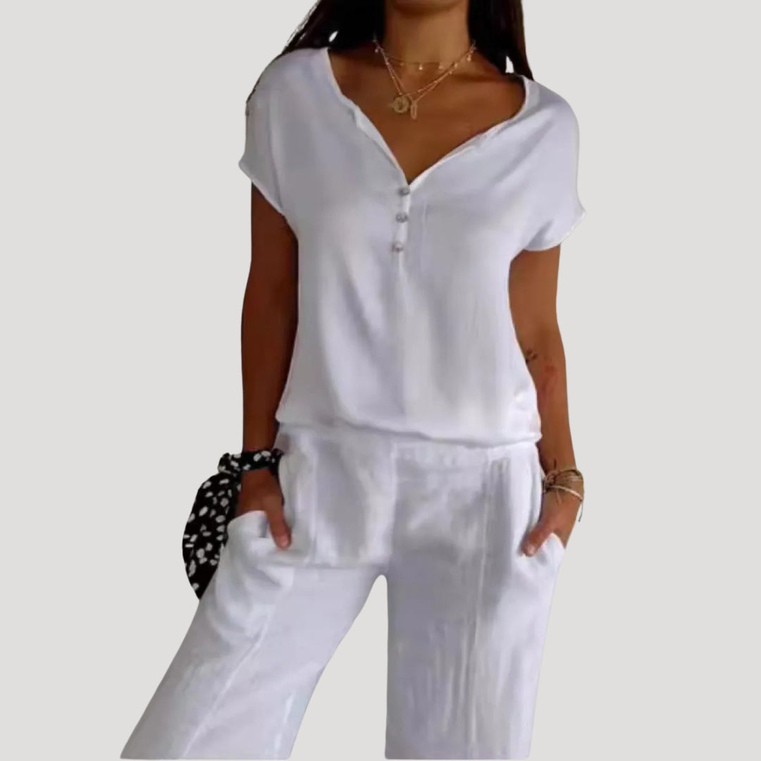 Women’s short sleeve v neck button blouse