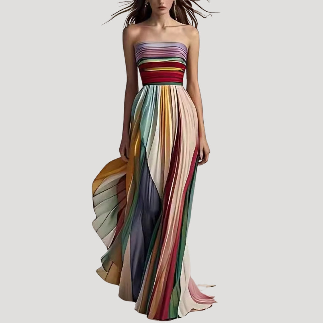 Women’s strapless pleated maxi dress