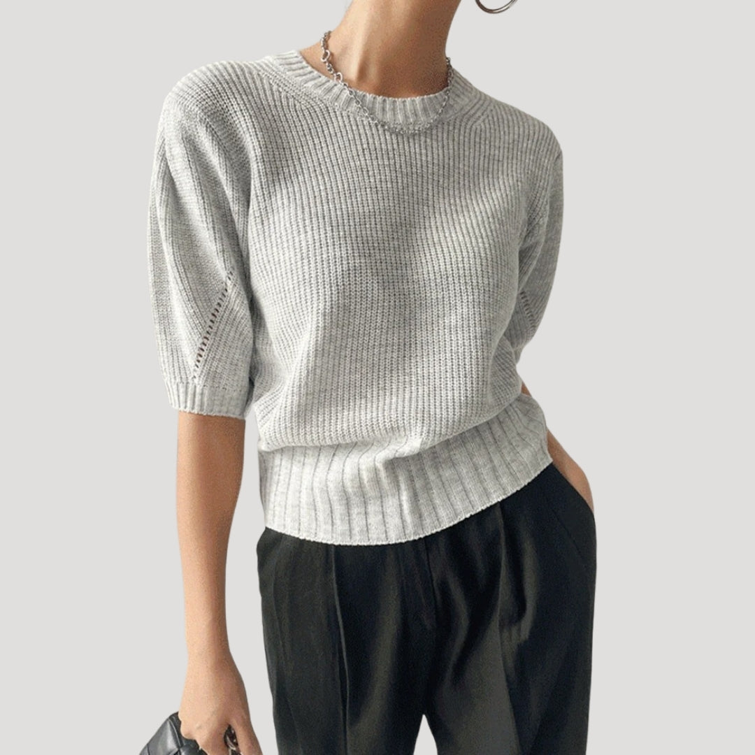 Women's cropped knit short sleeve sweater