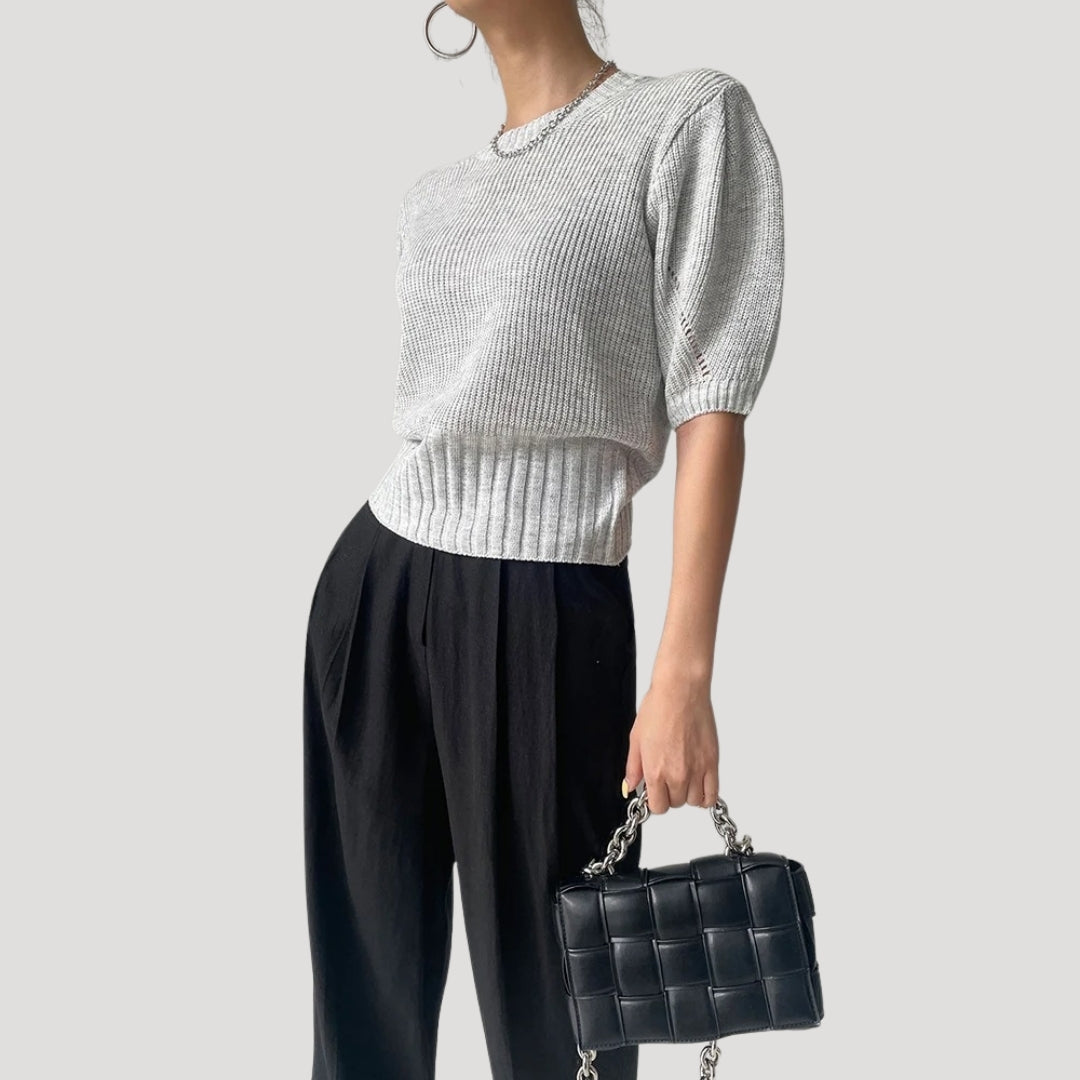 Women's cropped knit short sleeve sweater