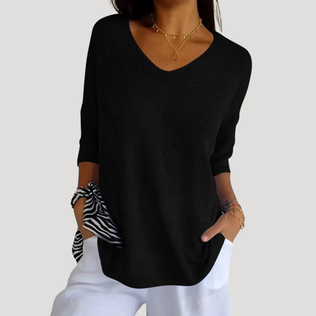 Women’s short sleeve v neck fine knit jumper