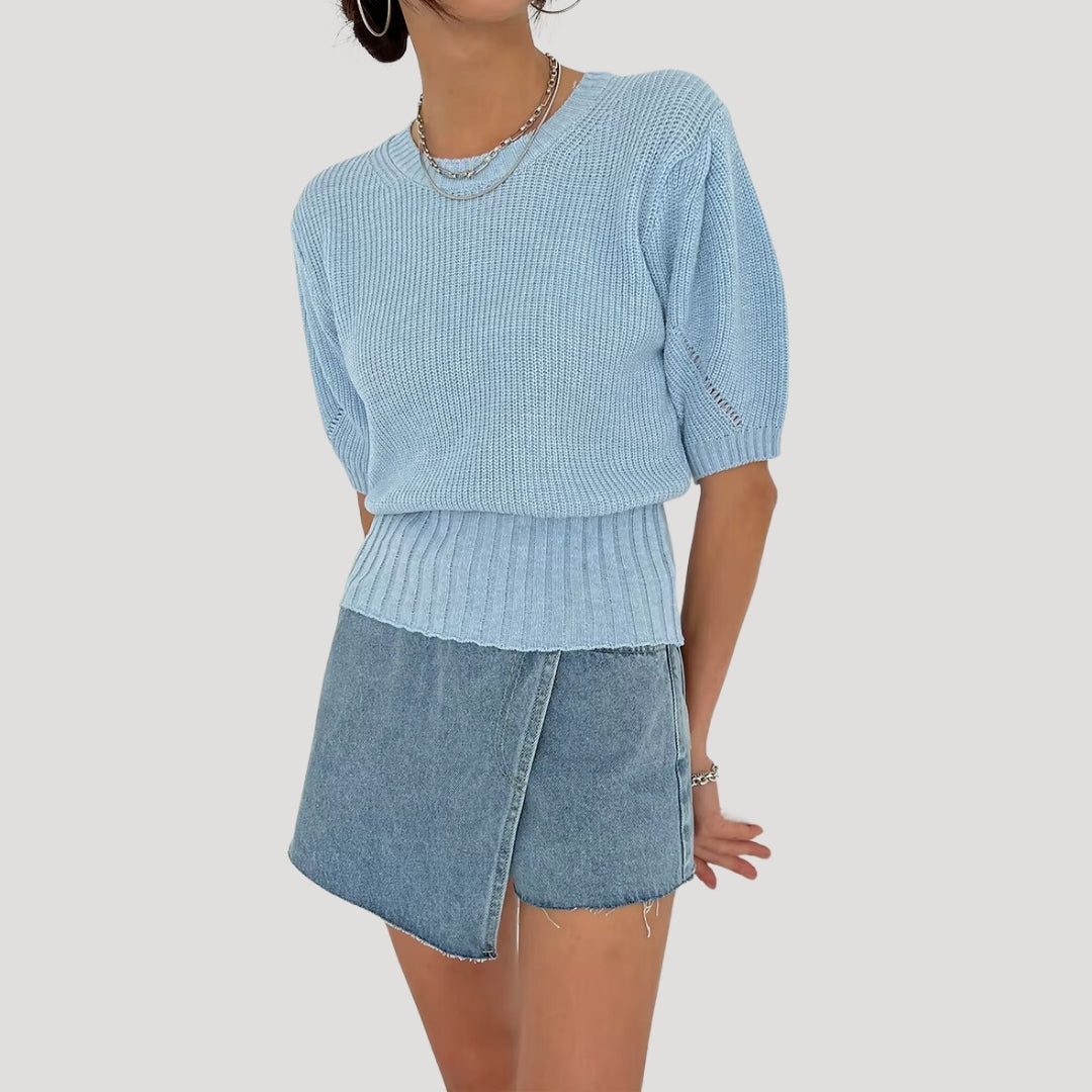 Women's cropped knit short sleeve sweater