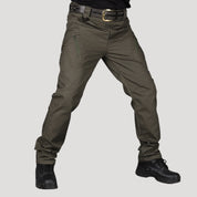 Men’s outdoor cargo walking trousers with utility pockets