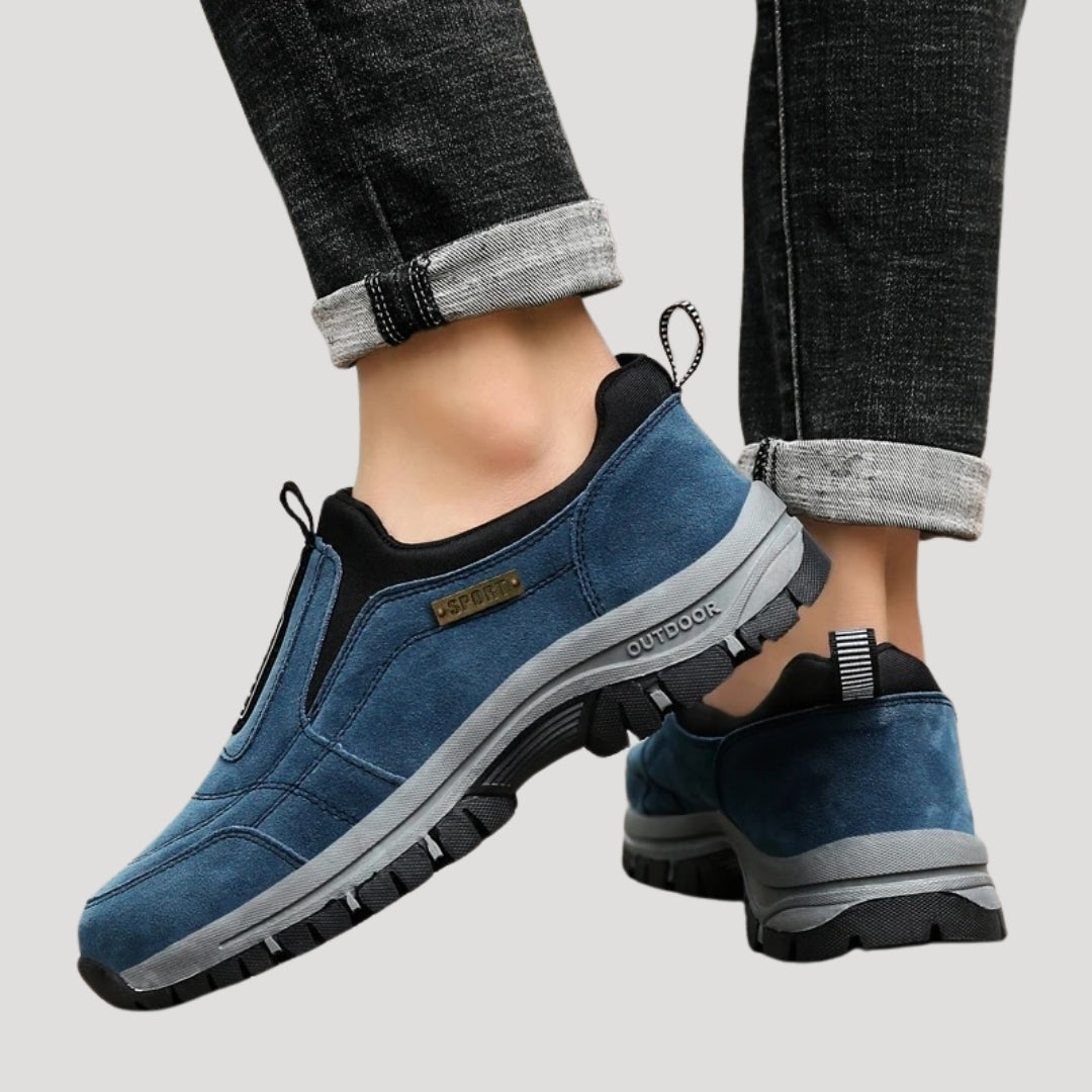 Men slip-on outdoor walking shoes