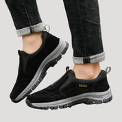 Men slip-on outdoor walking shoes