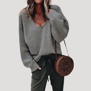 Women’s oversized knitted v neck warm winter sweater