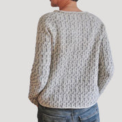 Women’s oversized fine knit jumper crew neck