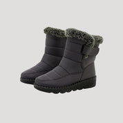 Women’s winter snow boots waterproof fur lined slip on