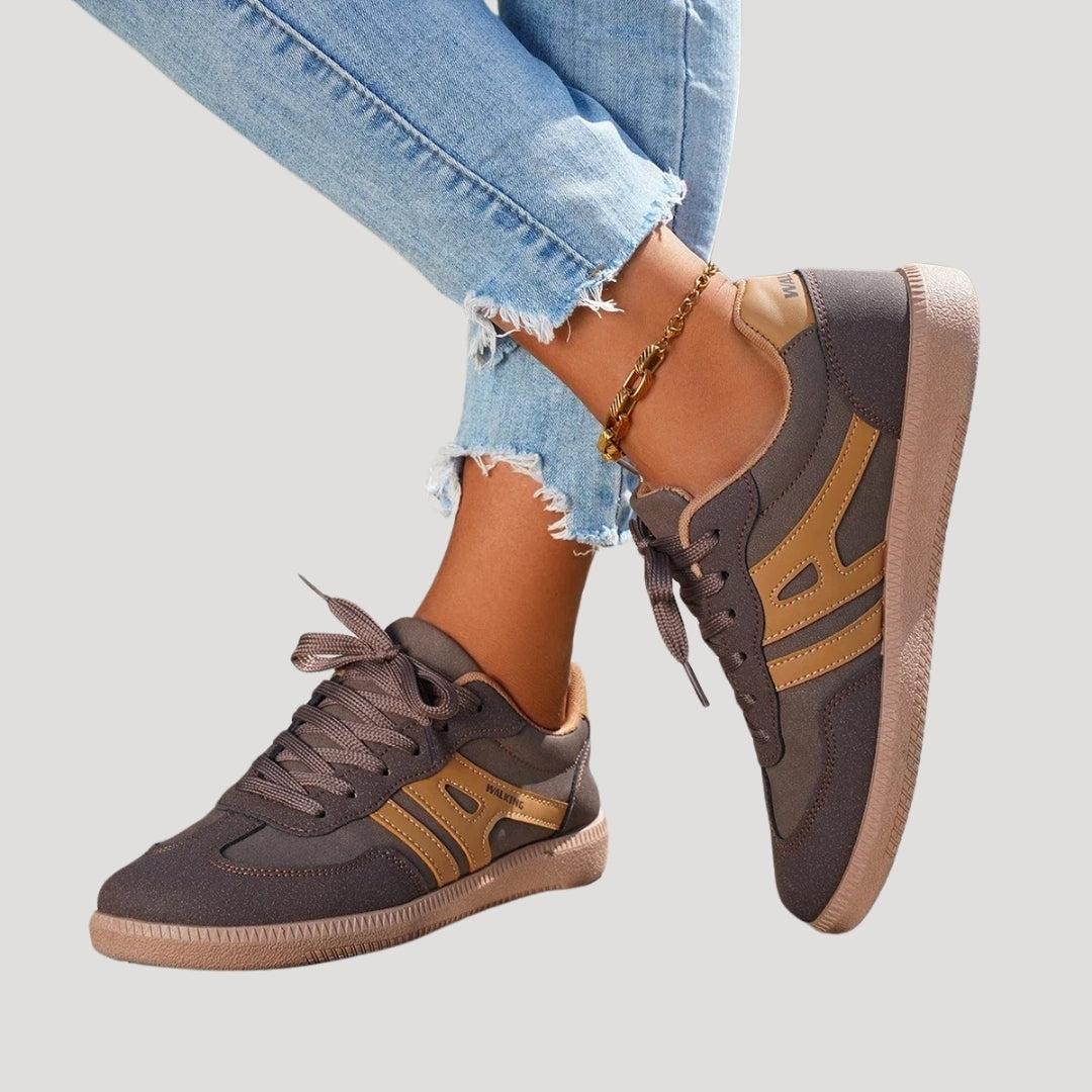Women’s sporty lace-up sneakers with contrast side panels