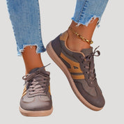 Women’s sporty lace-up sneakers with contrast side panels