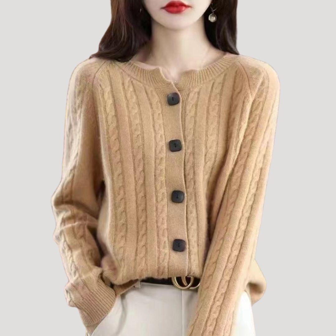 Women’s ribbed button up chunky knitted sweater