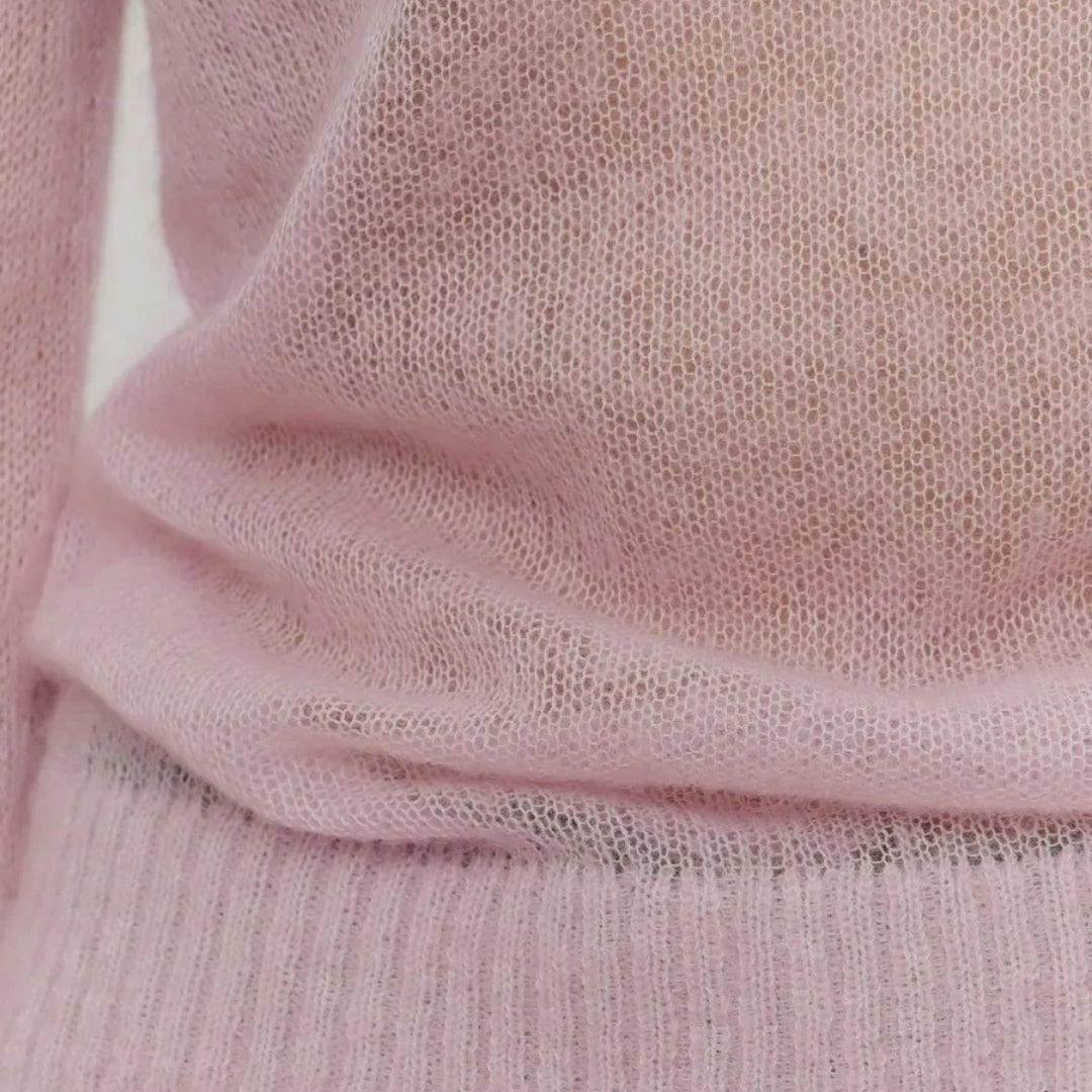 Women's soft sheer wool knit crewneck jumper