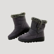Women’s winter snow boots waterproof fur lined slip on