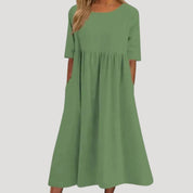 Women’s loose fit midi dress with pockets