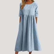 Women’s loose fit midi dress with pockets