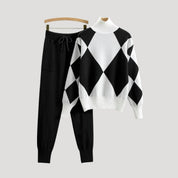 Women’s loungewear set – knit argyle two piece
