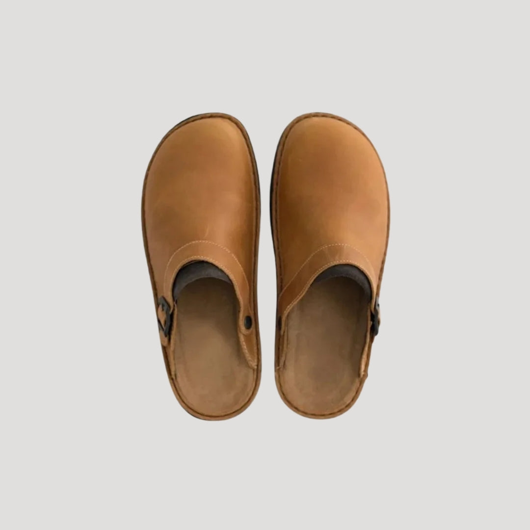 Men’s leather comfort slip on clogs