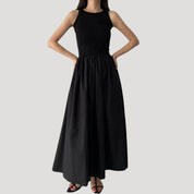 Sleeveless black maxi dress