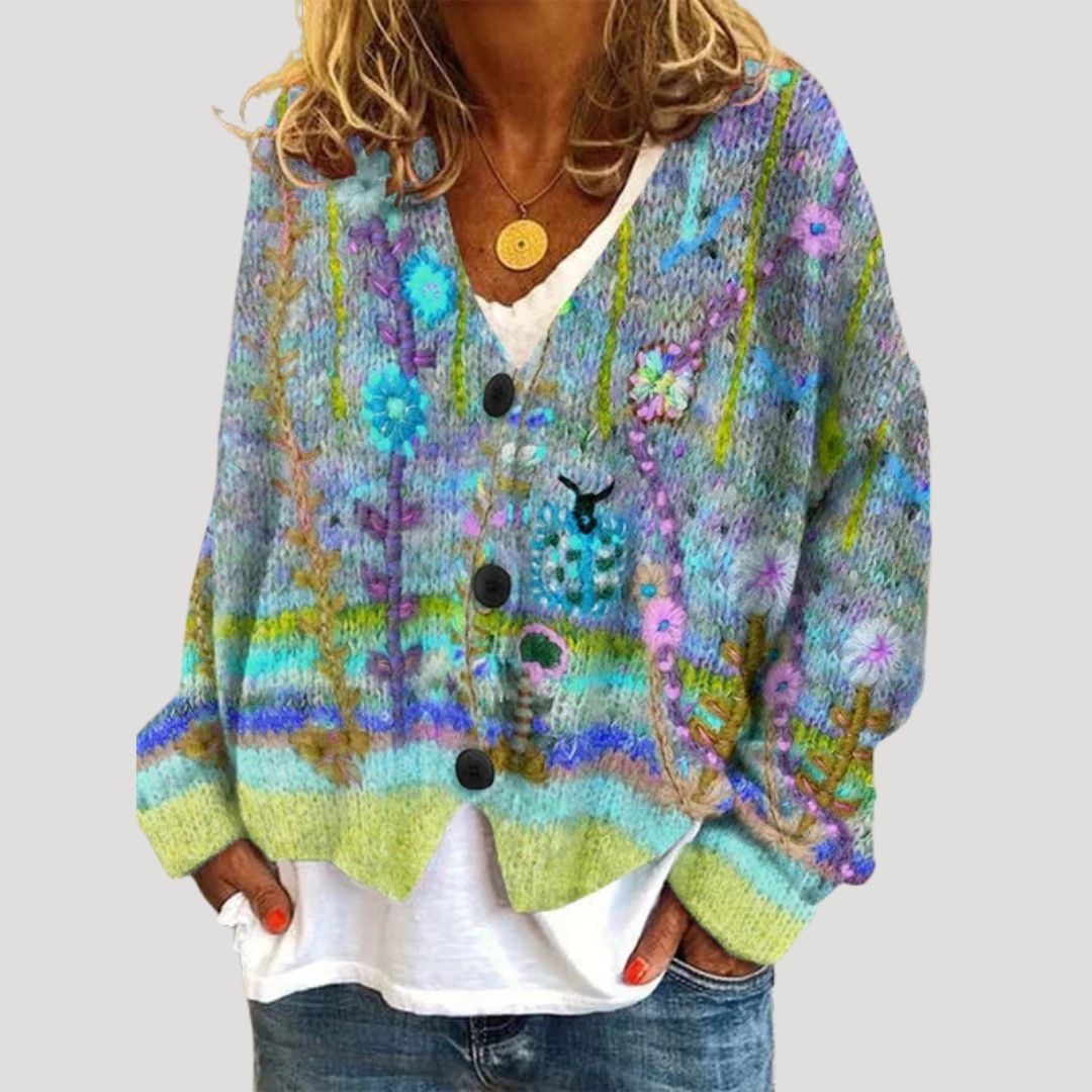 Women’s chunky oversized button up winter cardigan