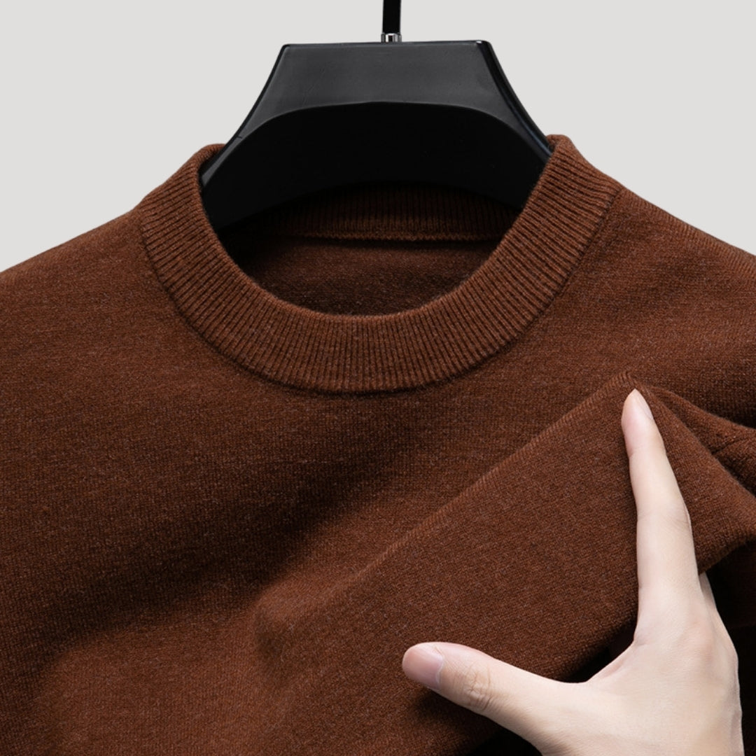 Men’s knitted jumper fine knit crew neck