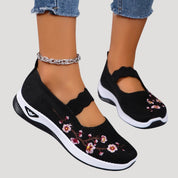 Women’s breathable slip ins mesh walking shoes