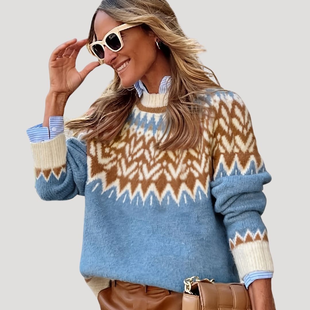 Women’s oversized knitted cosy winter jumper