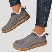 Women’s fur lined slip on winter snow boots