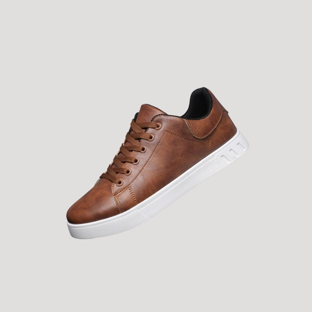 Men’s black leather smart casual trainers