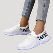 Women’s breathable knit sneakers with leopard print detail