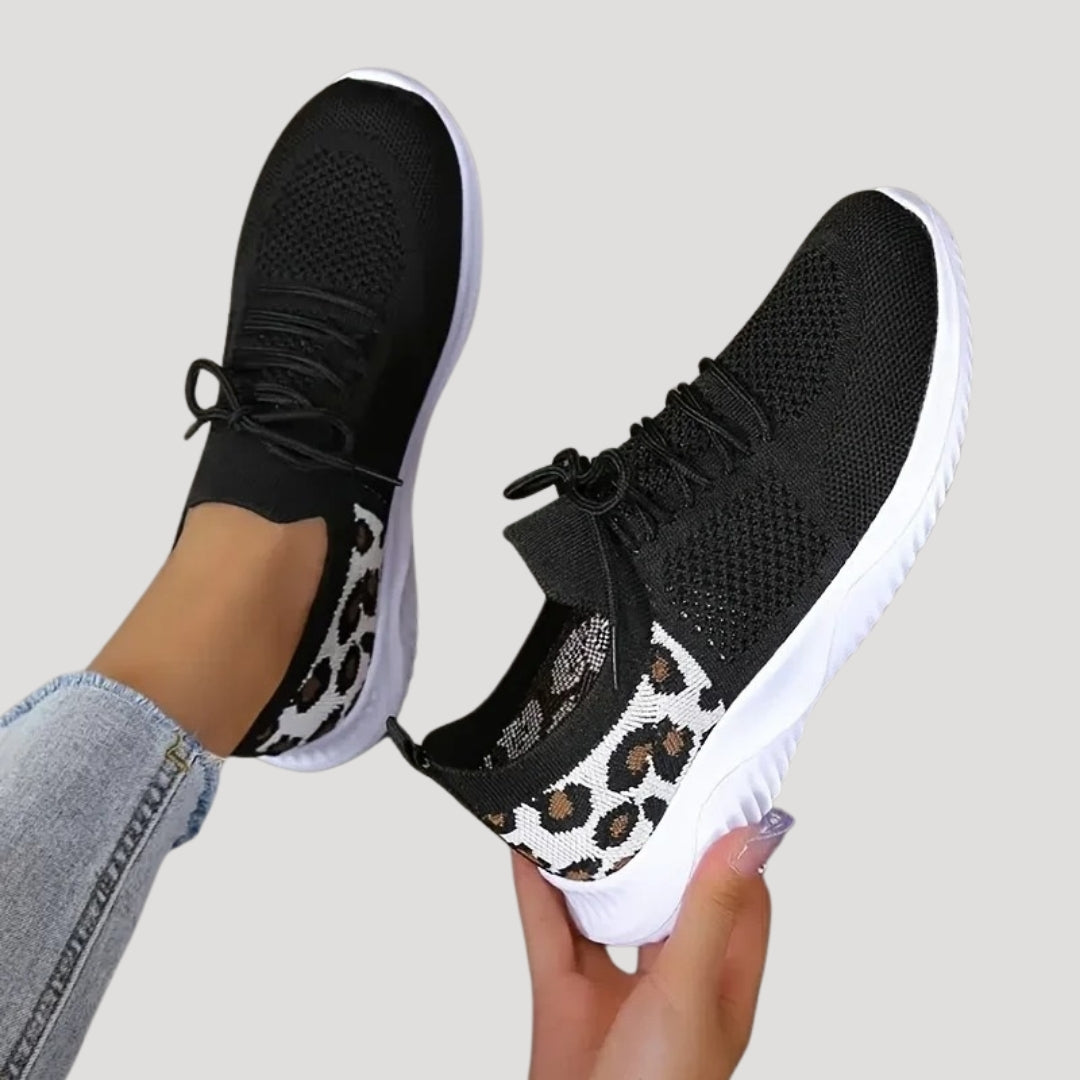 Women’s breathable knit sneakers with leopard print detail