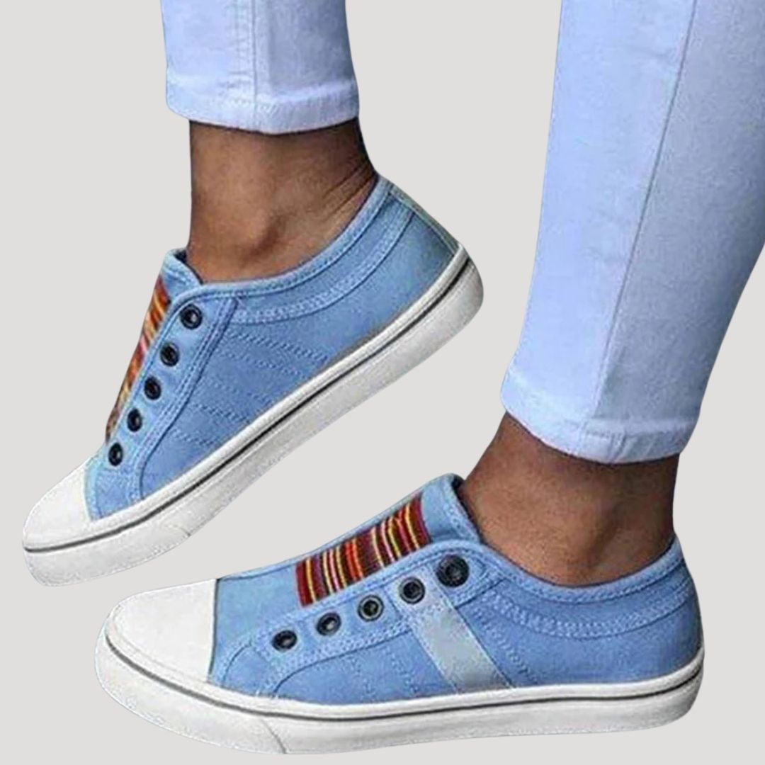 Women’s slip on autumn walking canvas trainers